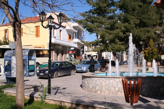 Kranidi - Town centre square - Ermionida